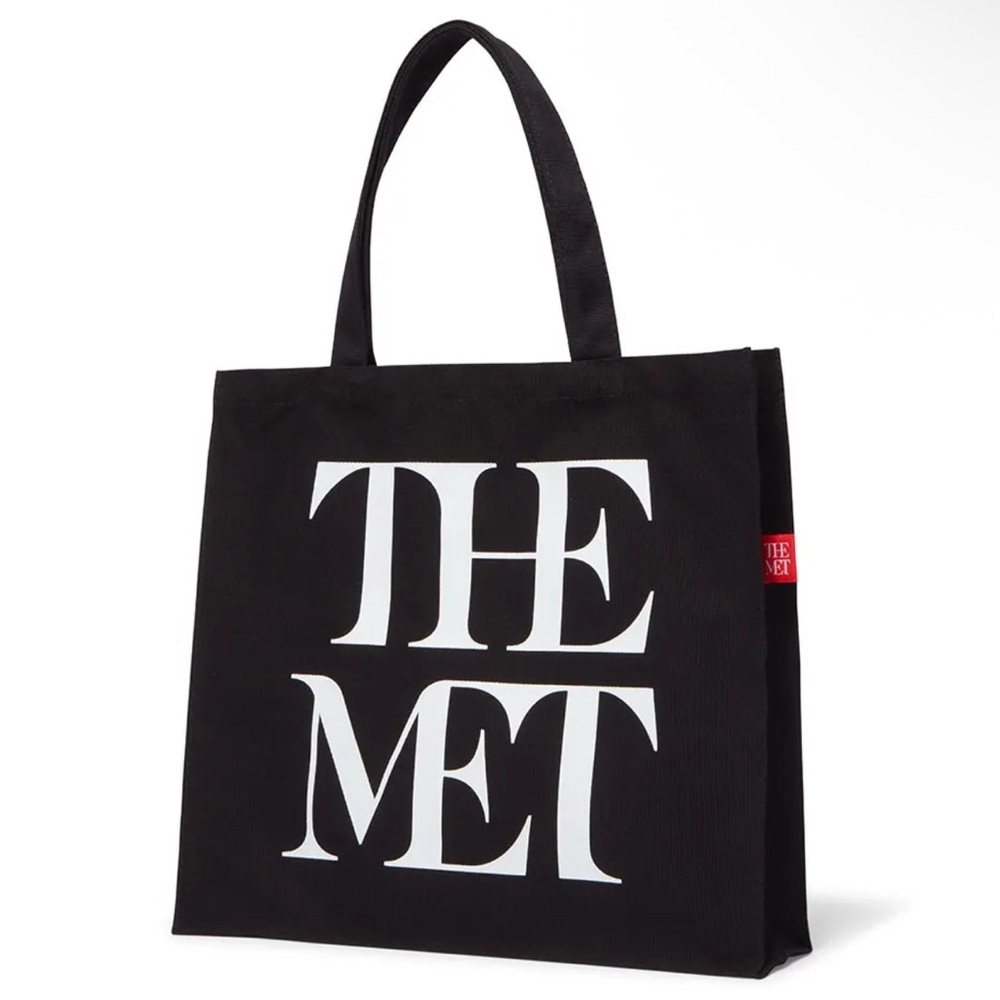 NWT The Met Canvas Tote Bag Black/White